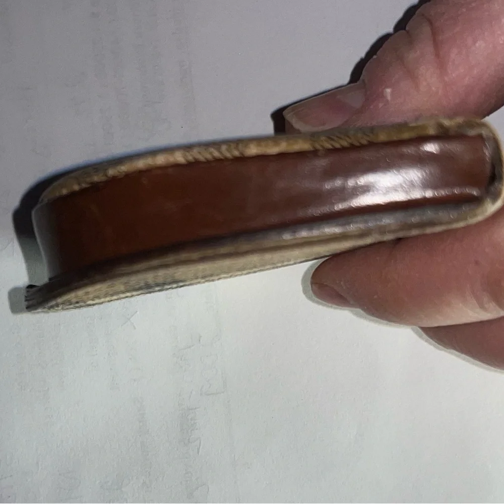 Burberrys Vintage Nova Cheque 2-Section coin holder - Picture 3 of 9
